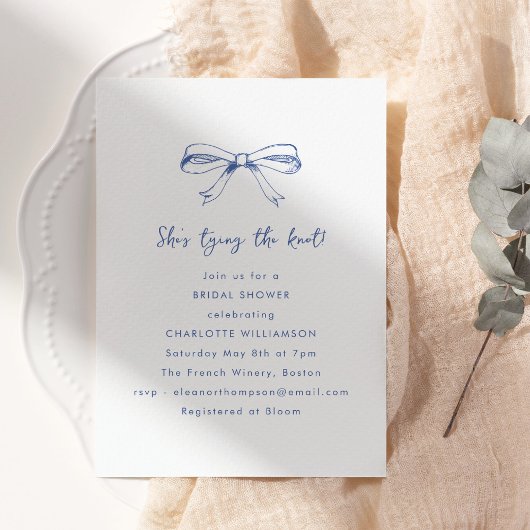 Coquette Bow Tying Knot Script Blauw Vrijgezellenf Kaart