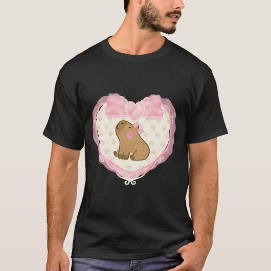 Coquette Capybara roze hart T-shirt (Voorkant)