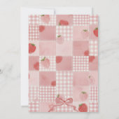 Coquette Gingham Aardbei Baby Shower Kaart (Achterkant)