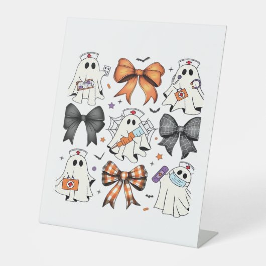 Coquette Halloween Ghost Nurse Classic T-shirt Reclamebord Met Voetstuk (Voorkant)