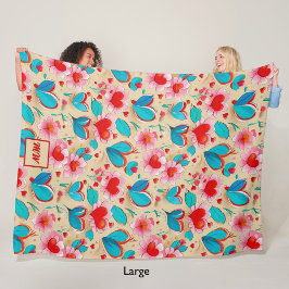 Coquette harten, en bloem crème monogram fleece deken