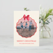 Coquette Kerst Rode strik Wavy Foto Feestdagenkaart (Staand voorkant)