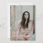 Coquette lint Afstuderen Monogram Crest Kaart (Voorkant)