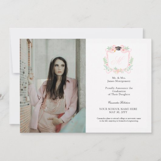 Coquette lint Afstuderen Monogram Crest Kaart (Voorkant)