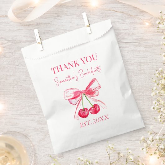 Coquette Pink Bow Cherry Bachelorette Party Bedankzakje (Geknipt)