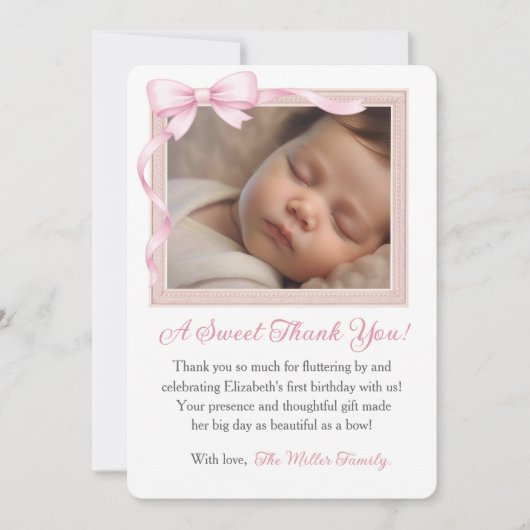 Coquette Pink Bow First Birthday Photo Invitation Bedankkaart (Voorkant)