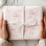Coquette Roze Bow Wrapping Paper Cadeaupapier<br><div class="desc">Voeg een vleugje sophisticatie toe aan je cadeau-geven met dit elegante roze strik-inpakpapier. Met delicate,  zachte,  blozende roze bogen prachtig gerangschikt op een witte achtergrond,  is dit ontwerp perfect voor douches,  verjaardagen en andere speciale gelegenheden.</div>