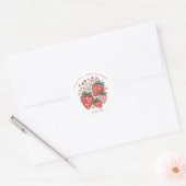 Coquette Strawberry Baby Shower Ronde Sticker (Envelop)