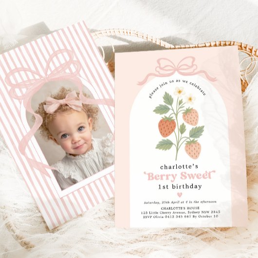Coquette Strawberry Blush Pink Bow Verjaardagsfoto Kaart