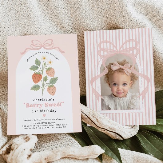 Coquette Strawberry Blush Pink Bow Verjaardagsfoto Kaart