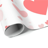 Coral and Blush scattered hearts  Cadeaupapier (Rol Hoek)