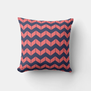Coral and Navy Blue Zig Zag Chevron Sierkussen