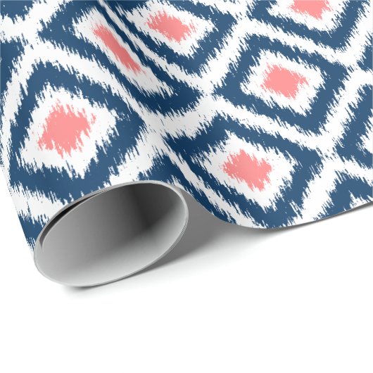 Coral Blue Diamonds Ikat Pattern Cadeaupapier (Rol Hoek)