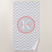 Coral Chevron Monogram Beach Towel Strandlaken (Voorkant)