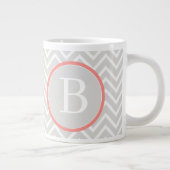 Coral Chevron Monogram Grote Koffiekop (Rechts)
