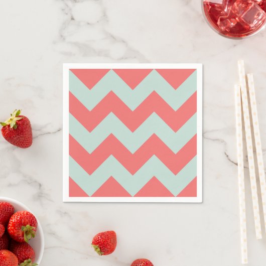 Coral en Mint Green Moderne Chevron Servet (Insitu)