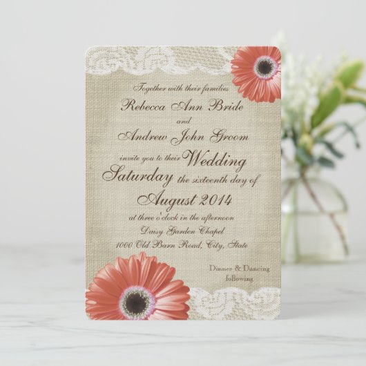  Coral Gerbera Daisy en Lace Wedding Kaart (Staand voorkant)