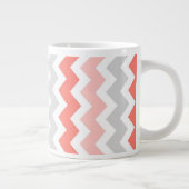 Coral Gray Chevrons Jumbo Coffee Mok (Rechts)