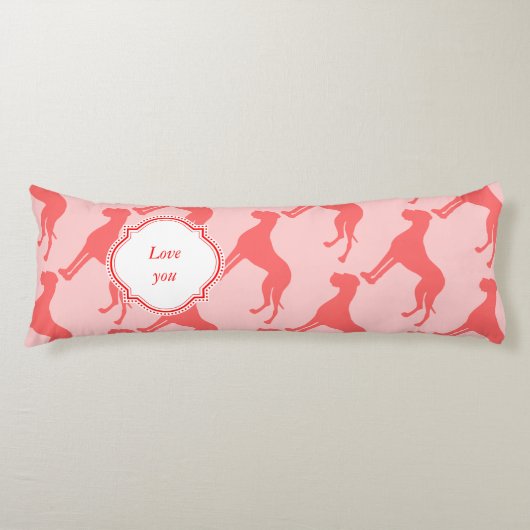 Coral Great Dane Lichaamskussen (Voorkant)