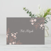 Coral Grey Damask Bat Mitzvah nodigt uit Kaart (Staand voorkant)
