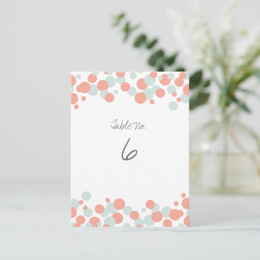 Coral & Mint Bubbles Confetti Tafelnummer Kaarten (Staand voorkant)