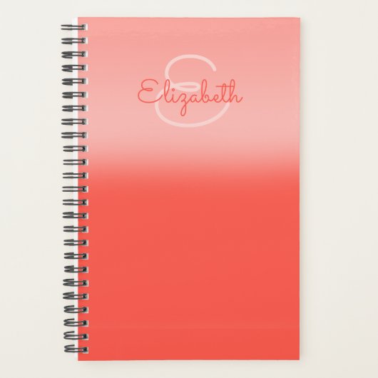 Coral Ombre Aangepaste Naam Initiaal Letter Monogr Planner (Voorkant)