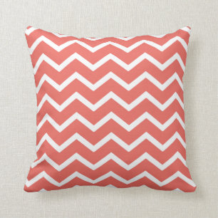 Coral Pillow in Classic Chevron Kussen
