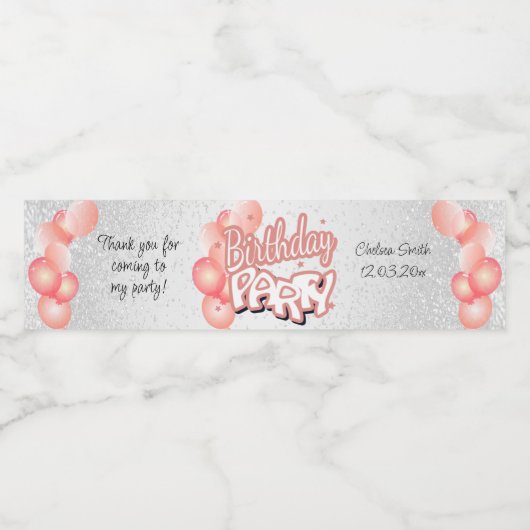 Coral Pink Balloon Verjaardagsfeest Waterfles Etiket (Enkel label)