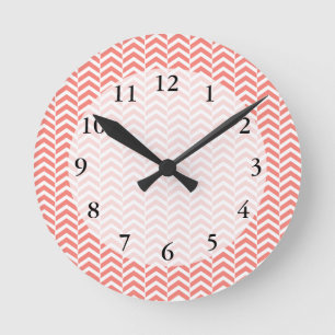 Coral Pink Chevron Pattern Ronde Klok