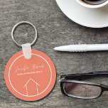 Coral Real Estate Company Personalized Realtor Sleutelhanger<br><div class="desc">Deze sleutelhanger van de kerkelijke koraalmakelaar wordt gemaakt met uw naam van het realiteitbedrijf onder de agentennaam in chemische typografie. Deze minimalistische sleutelketen van vastgoedbedrijven kenmerkt een eenvoudige lijntekening van een huis. Een hedendaags cadeau voor een agent die werkt om je te helpen een huis te kopen.</div>
