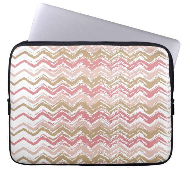 Coral Spice Scribble ZigZag Chevron Pattern Laptop Sleeve (Voorkant)