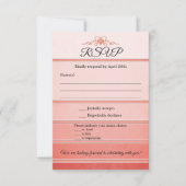 Coral Striped Ton sur Ton Wedding RSVP Kaart (Voorkant)