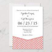 Coral White Magnetic Herringbone Wedding Invite Magnetische Uitnodiging (Voorkant)