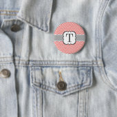 Coral White Monogram Letter T Chevron Ronde Button 5,7 Cm (In situ)