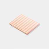 Corale en gele snoepjes strepen post-it® notes (Schuin)