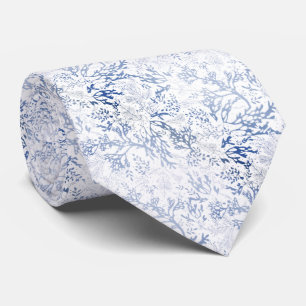 Corbata elegante blanco con corales y hojas azules stropdas