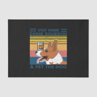 Corgi blijft thuis Drink Bourbon en onderricht de  Tissuepapier