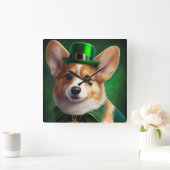 Corgi Dog in St. Patrick's Day Dress Vierkante Klok (Huis)