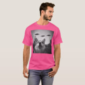 Corgi Dog Ufo Alien Encounter Grappig Gek T-shirt (Voorkant volledig)