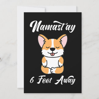 Corgi | Funny Namaste op 6 voet afstand Schattige Kaart