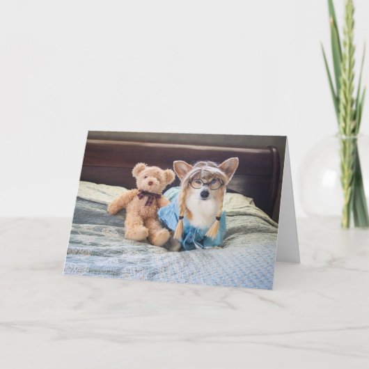 Corgi Kleine Meisje in Bed Blanke Kaart (Voorkant)