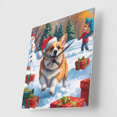 Corgi loopt in de sneeuw met kerst Pet Vierkante Klok (Hoek)