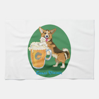 Corgi met bier theedoek