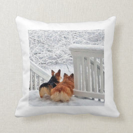 Corgi's in de sneeuw kussen