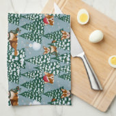 Corgis versiert de kerstboom in Forest Blue Theedoek (Quarter Fold)