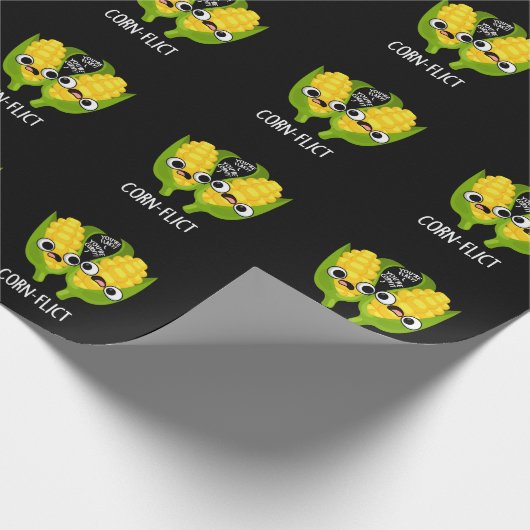 Corn-flict Funny Corn Pun Dark BG Cadeaupapier (Hoek)