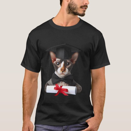 Cornish Rex Kat Afstudeerceremonie Muts Afgestudee T-shirt (Voorkant)