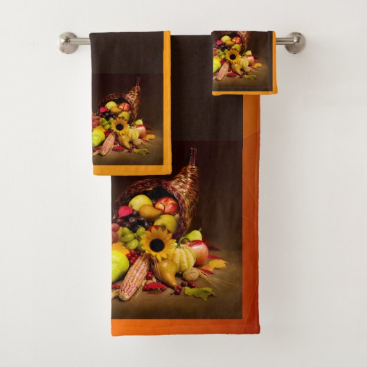 Cornucopia Bathroom Towel set Bad Handdoek (Insitu)