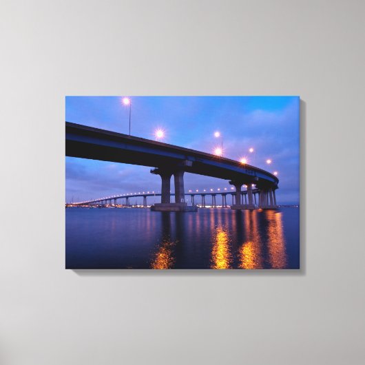 Coronado Bridge in Dusk Canvas Afdruk (Voorkant)