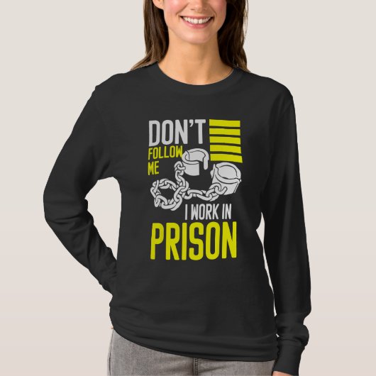 correctional care inmate nurse and prison nursing  t-shirt (Voorkant)